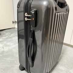 キャリーケース　スーツケース30〜35L 2泊3日の画像