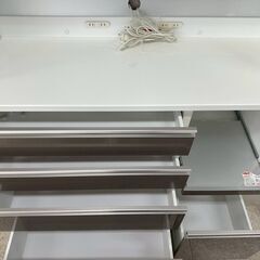 ★リユースのサカイ高崎店★TJ13011 高橋木工所 レンジボード 白 H205×D45×W120 クリーニング済みの画像