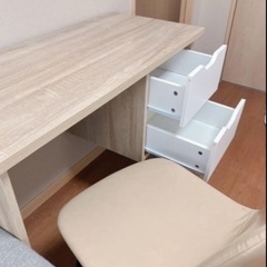 北欧ワークデスク&チェアの画像