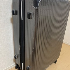 スーツケースの画像
