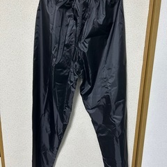 シャカシャカズボン４本の画像