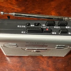 カセットプレーヤー、ラジオ付きの画像