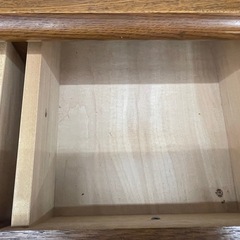 【中古】¥3,000 6段タンス　引出し汚れ有り【IJ21】の画像
