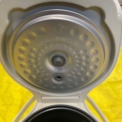 【中古】¥4,500 タイガー3合炊飯器　2021ねんせ年製　【IJ22】の画像