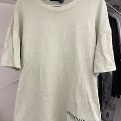 エッセンシャル　Tシャツの画像