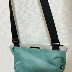 FILAショルダーバッグの画像