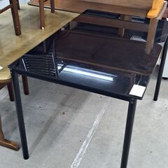 リサイクルショップどりーむ天保山店　No.4394　ガラステーブル　写真参照🎵　お買い得品🎵　オススメ品🎵の画像