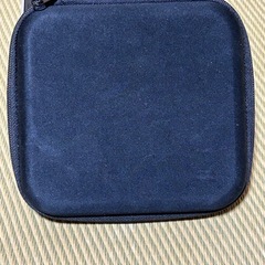 BOSE ヘッドフォンケースの画像