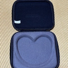 BOSE ヘッドフォンケースの画像