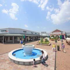 三井アウトレットストアでの有名メーカーのおもちゃの販売スタッフ【週払いOK！】の画像