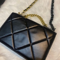 CHANEL チェーンショルダーバッグ
の画像