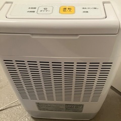 [引き取り無料]アイリスオーヤマ　衣類除湿乾燥機　RDA-2000の画像