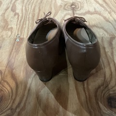 レースアップシューズ🥿パンチングレザーRondooriginalパンプスシューズ22.5cmローファーレディース👱‍♀️茶色の画像