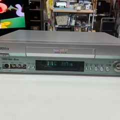 Victor HR-S500 S-VHS ビデオデッキ 動作確認済 リモコン•取説付属 ビデオカセットレコーダー 2001年製 中古美品 ④の画像