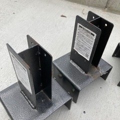 ラティス美品2枚　15cmブロック支柱の画像