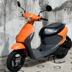 大人気セール‼️安心のワンオーナー車😊実走行1万キロ🏃‍♀️バッテリー充電済み🔋前後タイヤまだまだ山あり🗻嬉しいシート張り替え♪オイル交換済み♻️燃費重視の方にオススメ✨ラクラク始動のインジェクション💥CA45A レッツ4✴の画像