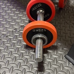 ダンベルセットの画像