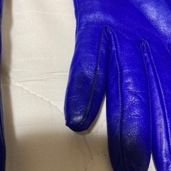 フェラガモ　グローブ　手袋の画像