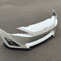 86 zn6 フロントバンパーの画像