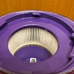  ダイソンSV10Kコードレスクリーナーの画像