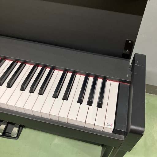 電子ピアノ　KORG C1 Air