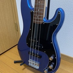 Squier エレキベース  の画像