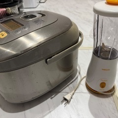 炊飯器、ミキサーの画像