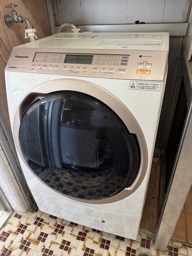 ドラム式電気洗濯乾燥機