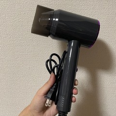 
ドライヤーの画像