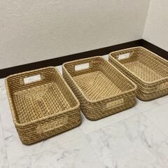 【美品】自然素材のカゴ　8個（バラも対応可！）の画像