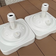 【超〜美品♪】ポールスタンド注水台^_^1時間使用のみの良品♪1台元値1500円を600円の2セット〜⚫︎店舗⚫︎シェード用⚫︎アウトドア用　工夫次第で大活躍‼︎の画像
