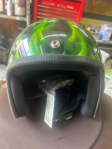 安いバイクあります。新品エアブラシヘルメット！