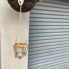 ハンギング　フラワーベース　ガラス製　ガラス　花器　ナチュラル　木製枠　枝　花瓶の画像
