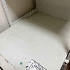 (取り引き中)米びつ付きキッチン棚の画像