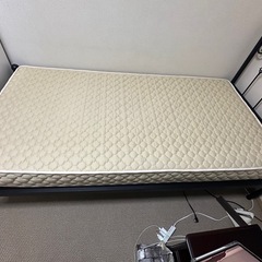 ベットマットレスの画像