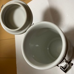 陶器製　密閉容器の画像