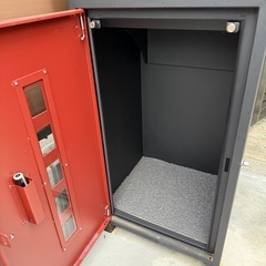 宅配ボックスの画像