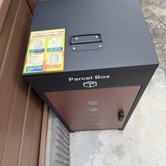 宅配ボックスの画像