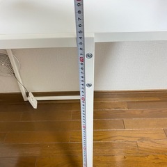 机の画像