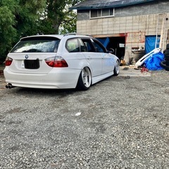 車両交換可能 BMW 320iツーリング 車高が低い ドリフトできたの画像