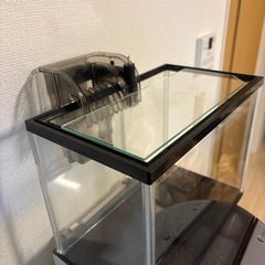 水槽（縦8×横30×高さ23）と一式セットの画像