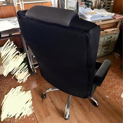 事務系椅子の画像