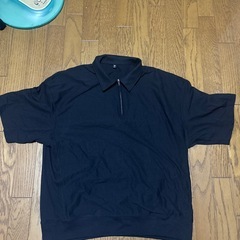 ジーユー　半袖　Tシャツの画像
