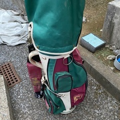 ゴルフバック　使用済みの画像