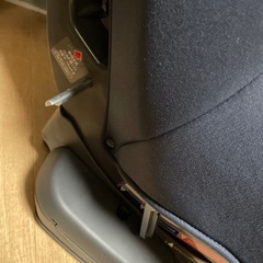 チャイルドシート　片方部品無しの画像