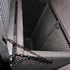 鉄カゴの画像