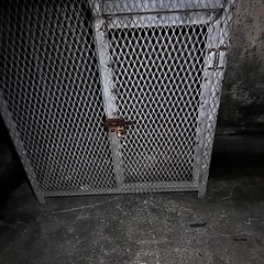 鉄カゴの画像
