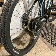 値下げしました！美品！【Bianchi DUEL27.0 2022年頃モデル フレームサイズ43 24段変速】すぐお乗り頂けます！整備済！一部地域送料無料！の画像