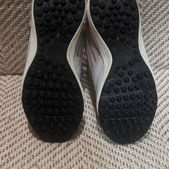 美品♪UMBRO キッズトレーニングシューズの画像