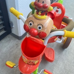 アンパンマン 三輪車の画像